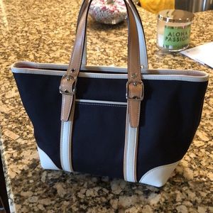 Authentic COACH Hampton tote Navy/Pink L3Q-7741